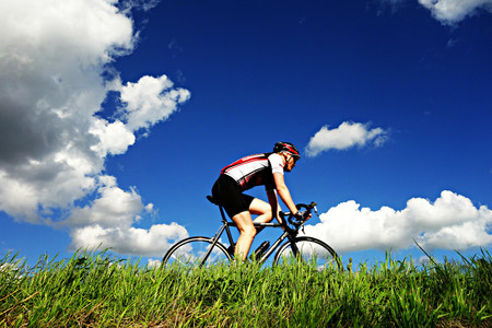 Aprovecha la primavera para entrenar al aire libre: sus ventajas y cómo ponerlo en práctica
