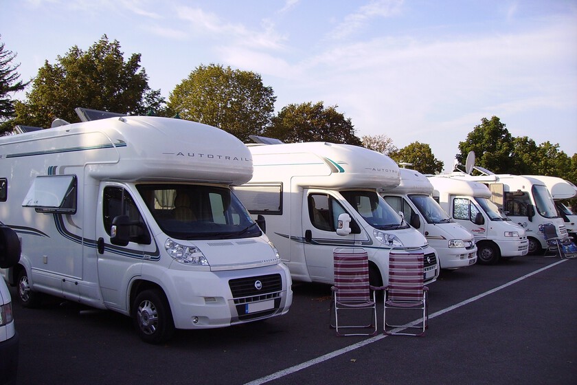 Ante los precios imposibles de la vivienda, una alternativa está ganando peso: vivir en una autocaravana