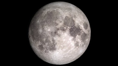 En la Luna hay agua en cualquier latitud