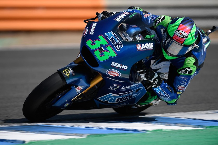 Enea Bastianini sorprende a todos en Jerez para conseguir su primera victoria en Moto2