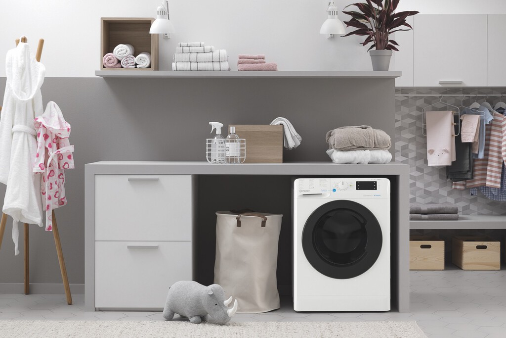 Indesit tiene una nueva lavasecadora que elimina los olores con aire y deja la colada lista en un sólo tambor