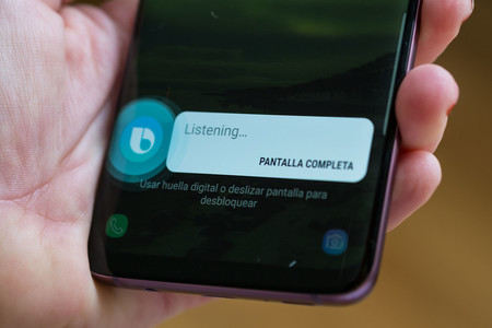 Samsung Galaxy P30: qué se ha filtrado del que sería el primer móvil con lector de huellas bajo la pantalla de la marca