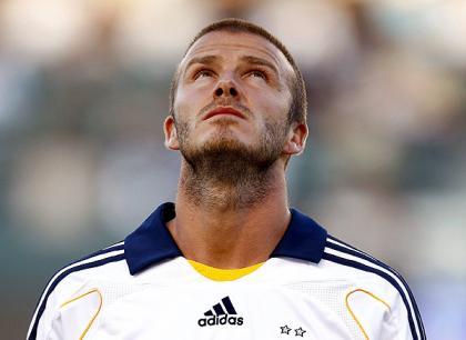 El padre de David Beckham sufre un infarto
