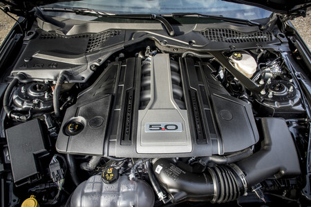 V8 Ford Mustang