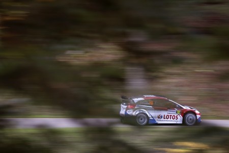 125928_kubica11fr14sv043.jpg