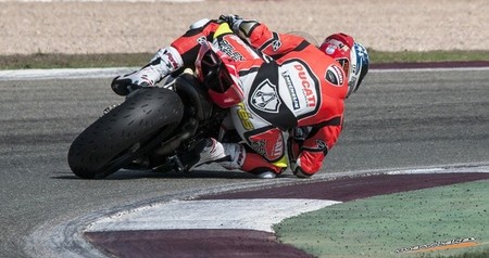 Superbikes España 2013: Xavi Forés sustituirá a Carlos Checa sobre la Ducati 1199 Panigale