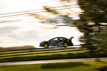 El nuevo Gymkhana de Travis Pastrana a bordo del Hoonigan WRX STI es un festín de acrobacias y olor a caucho quemado 11 Gymkhana Travis Pastrana Hoonigan Wrx Sti 5