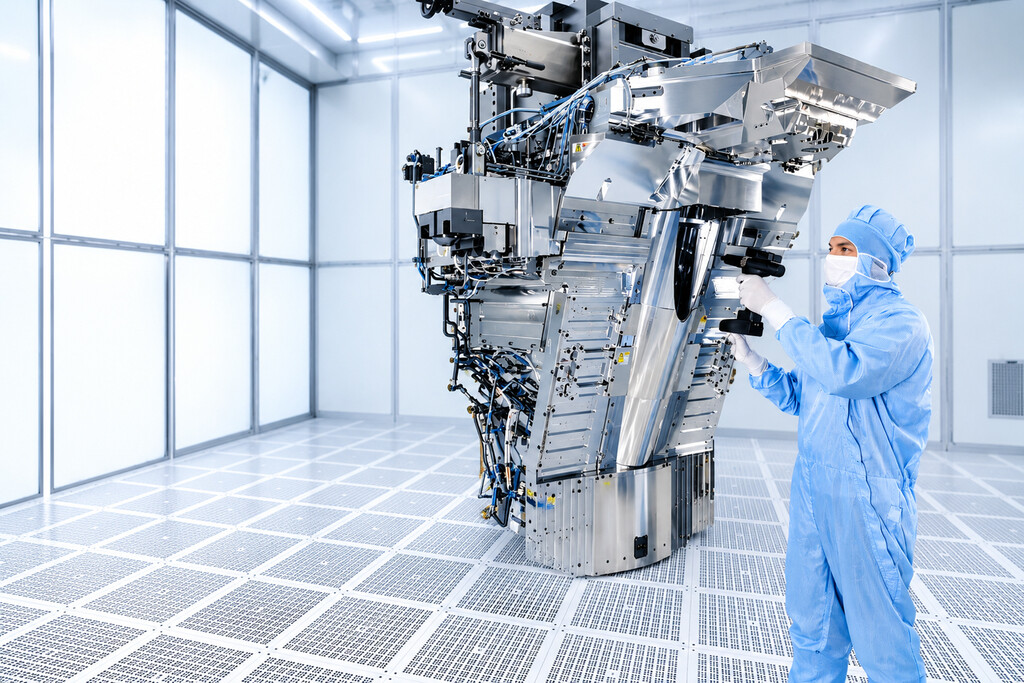 Zeiss asegura que China va 15 aƱos por detrĆ”s de sus ópticas para fotolitografĆa