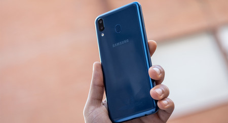 La gama media de Samsung seguiría creciendo: se filtran los Galaxy A30s, M20s, M30s y más