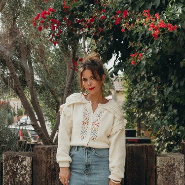 Zara, Mango y más: las blusas boho que parecen de los 70s y llevaremos con vaqueros esta primavera 