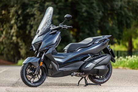 Zontes M310 Scooter Chino 002