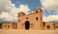 La ruta del adobe en Catamarca, Argentina