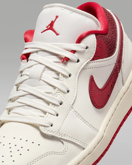 Wmns Air Jordan 1 Low Se