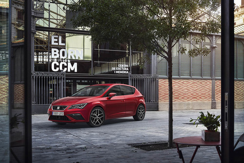 SEAT León 2017, una manita de gato para el felino español