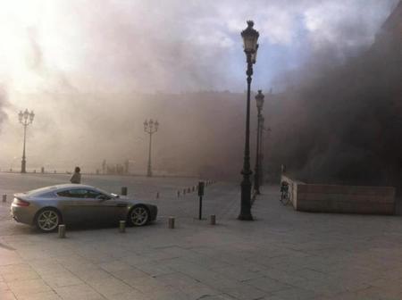 Dolorpasión™: arde en París el Place Vendome, un garaje lleno de supercoches