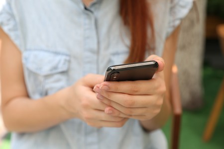Los partidos no podrán hacer perfiles individuales utilizando IA o mantener nuestros datos: la AEPD limita el ‘Cambridge Analytica’ español