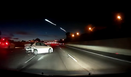 Video: El SpaceX de Elon Musk ocasionó una carambola en Los Ángeles