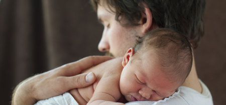 Se amplía a un mes el permiso de paternidad a partir del 1 de enero de 2017
