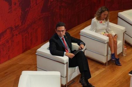 Orange pide menos regulación en el móvil mientras anuncia un acuerdo 4G con un OMV