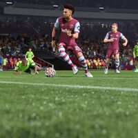 La mejor carta para la evolución Defensa central vanguardista de EA Sports FC 24 (FIFA 24)