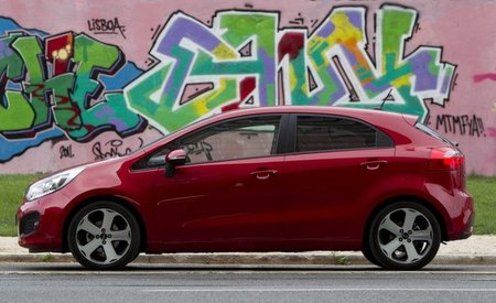 KIA-Rio-2011-3