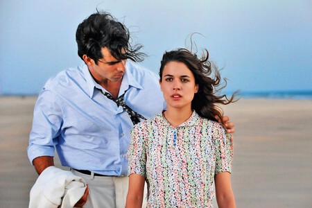 el tiempo entre costuras