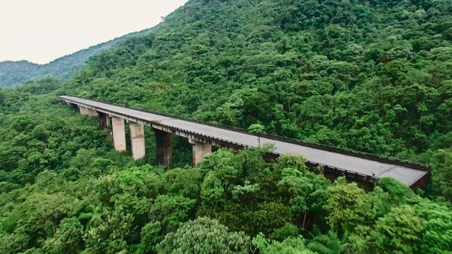 Viaducto Petrobras Brasil 01