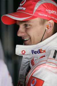 Luz verde a Kovalainen para competir en Turquía