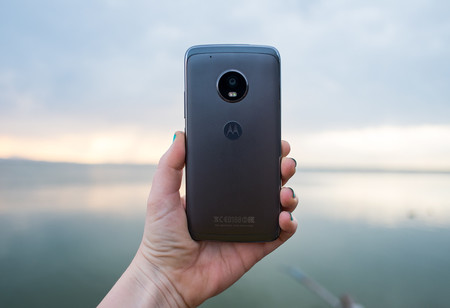 Moto G5 Plus a su precio mínimo en Amazon: 169 euros y envío gratis