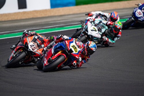 SBK Cataluña 2021: Horarios, favoritos y dónde ver las carreras en directo