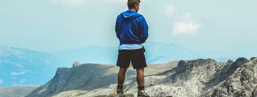 Las zapatillas Salomon impermeables que tiene Decathlon, ideales para realizar senderismo con cualquier tiempo