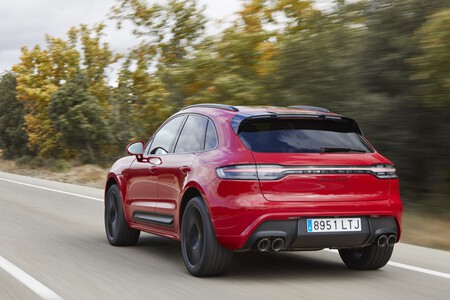 Porsche Macan 2021