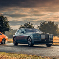 ¿Crisis? Se venden más coches de lujo que nunca y que cada vez los ricos sean más ricos tiene mucho que ver