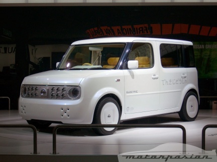 Nissan Denki Cube