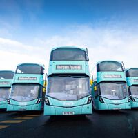 Esta ciudad estrenó 25 autobuses de hidrógeno para ser más sostenible. Solo han durado cinco años porque repostarlos es una pesadilla 