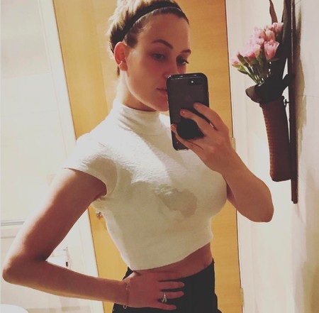 El divertido humor de la bailarina Peta Murgatroyd que ayuda a normalizar la lactancia
