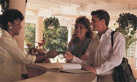 Hoteles que pagan a los clientes para que se alojen allí