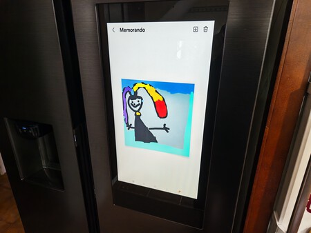 Arte | Imagen: Xataka, aunque la artista es una de mis sobrinas