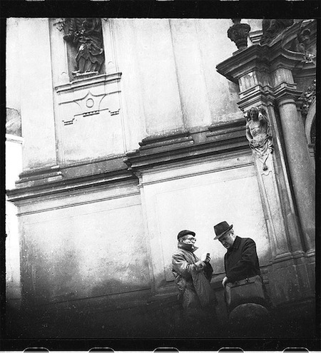 Curiosas fotos callejeras del servicio secreto checo en los años 70 y 80