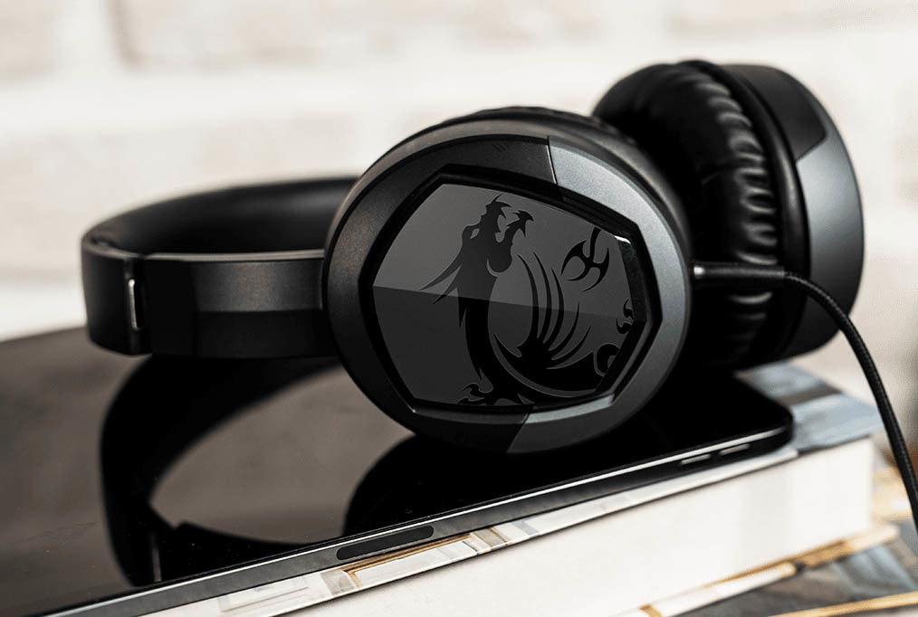 MSI Immerse GH30 V2: auriculares con cable y circumaurales para competir en la gama básica del mercado