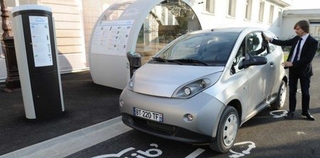 Comienza Autolib, el programa de car sharing más ambicioso