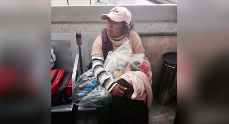 La cara más triste de la pobreza en México: una madre viaja con el cadáver de su hijo de tres años envuelto en una bolsa