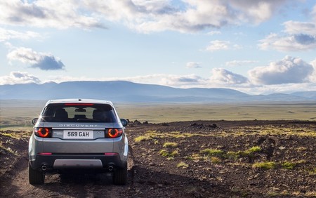 landrover-discovery-sport-2015-1000-11.jpg