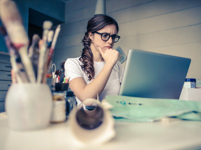 Amnistía Internacional: "Twitter viola los derechos humanos de las mujeres"