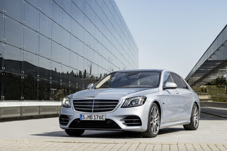 Mercedes-Benz S 560 e: el híbrido enchufable tiene ahora hasta 50 km de autonomía eléctrica