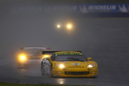 fiagt_20093round_orchersleben_corvette_pk_carsport_mike_hezemans_anthony_kumpen_ganador_lowres.jpg