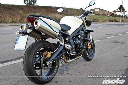 Triumph Street Triple