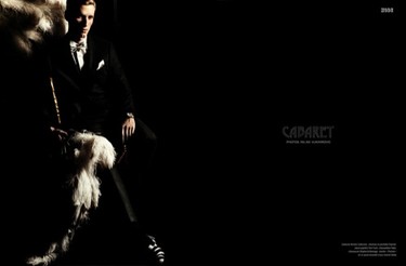 Esta Nochevieja viste de esmoquin y pajarita al estilo cabaret