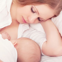 La dieta a base de alimentos energéticos en la lactancia predispone a la obesidad en la edad adulta de los niños, según un estudio