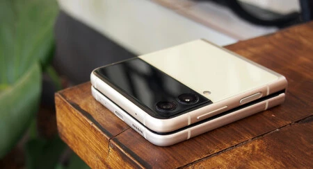 サムスン ギャラクシー Z Flip3 5G